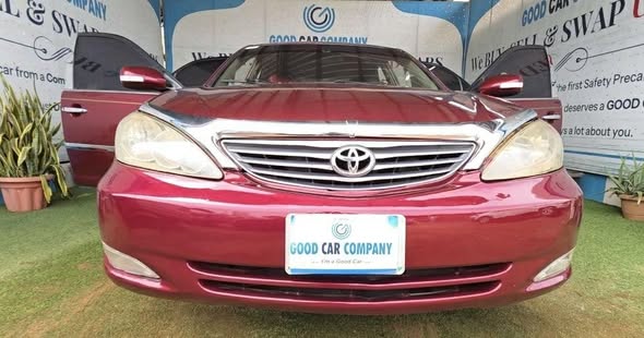 A picture of 2004 TOYOTA CAMRY buy and drive