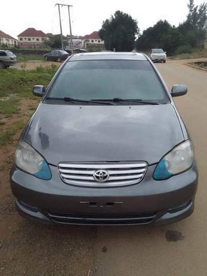 A picture of 2004 Toyota Corolla S