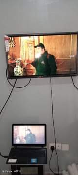 A picture of LG SCREEN 32 inches