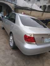A picture of Toyota Camry 04 model first body engine very sound gearbox