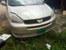 A picture of 2005 sienna giveaway