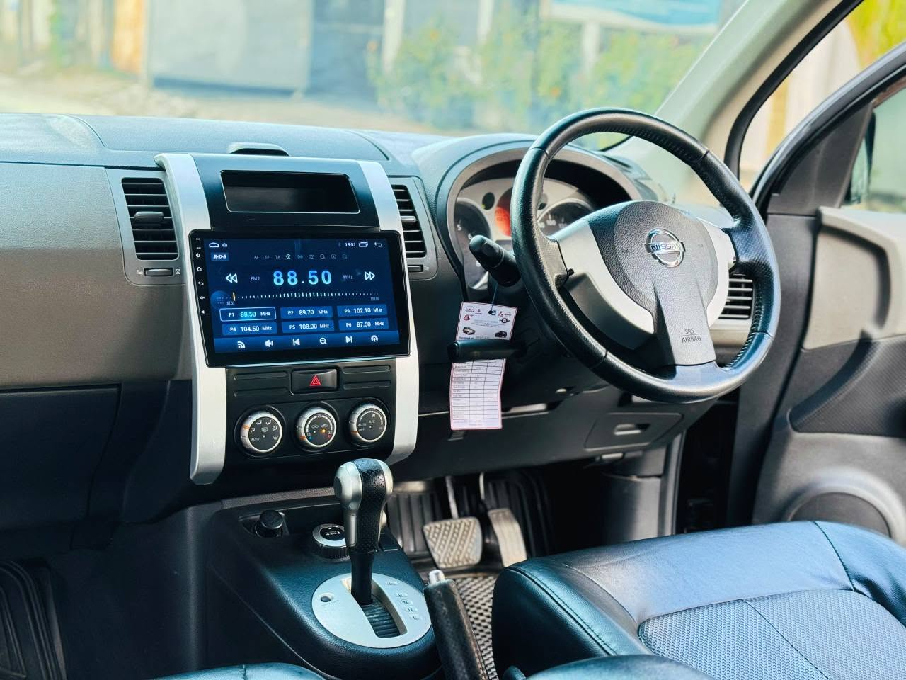A picture of NISSAN X TRAIL BEI 17 9M 0757455444