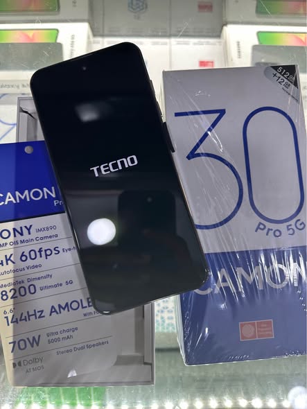 A picture of Tecno camon 30pro at 350 000 call on 0753430863