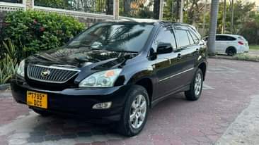 A picture of TOYOTA HARRIER