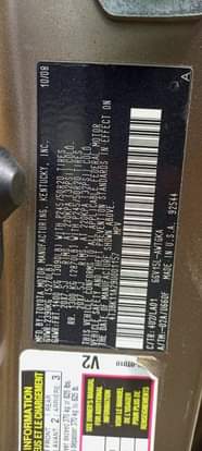 A picture of Toyota venza 2009 model first flash on first body location