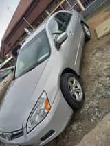 A picture of Honda accord Aka Discussion continue