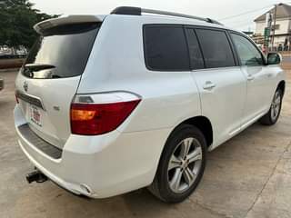 A picture of Toyota Highlander Sport Edition 2009 Registered