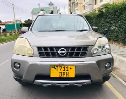 A picture of NISSAN XTRAIL INAUZWA 0688 648 633
