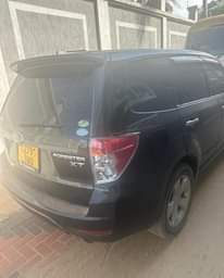 A picture of SUBARU FORESTER