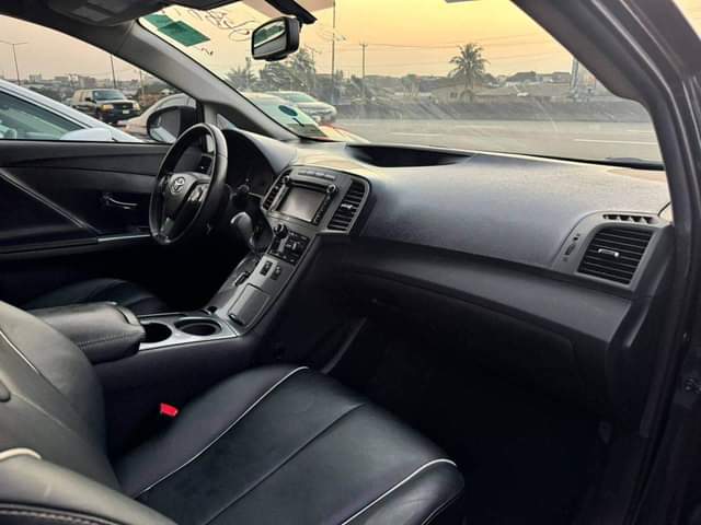 A picture of 2013 Venza 2013