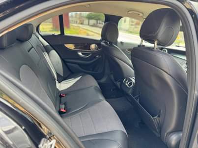A picture of Car