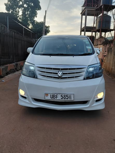 toyota alphard