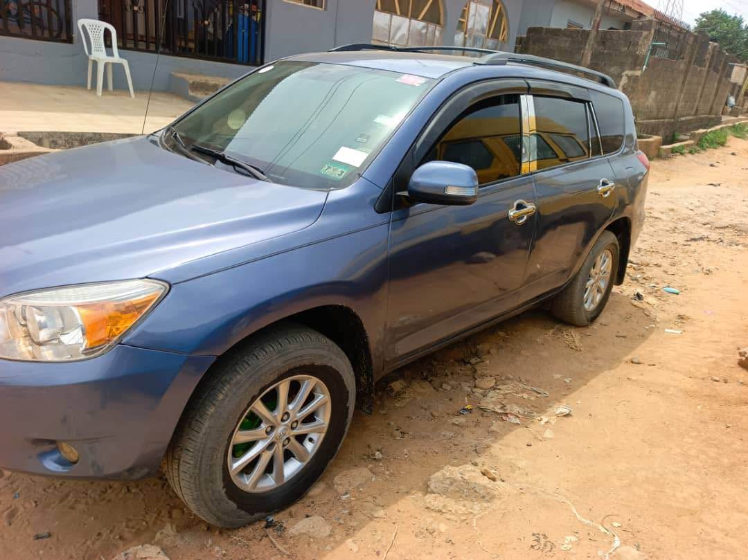 A picture of RAV4 2008 No faults at all Buy and drive 6.5m