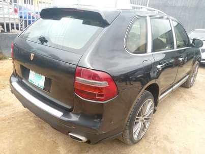 A picture of Belgium Grade Porsche Cayenne 2007 Model Available For Sale In
