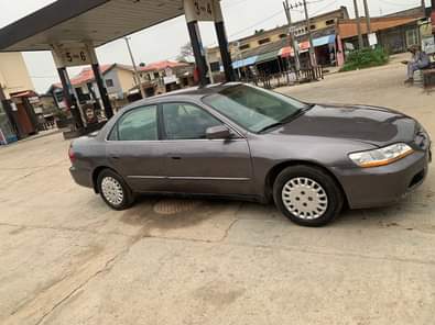 A picture of 2002 Honda Accord Super cool engine and gear Untampered engine