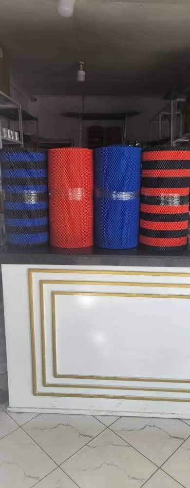 A picture of Carpets za bus na couster