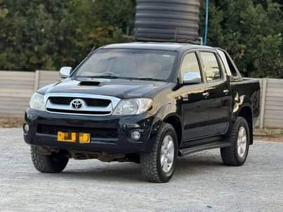 used toyota hilux