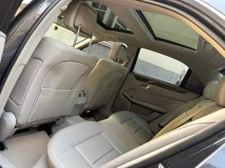 A picture of E350 2011 Model