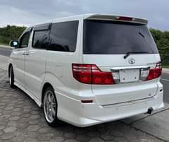 A picture of Toyota alphard
