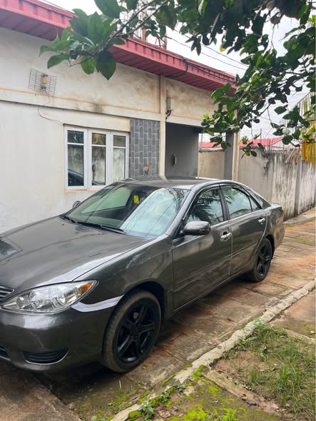 A picture of 2006 Toyota Camry