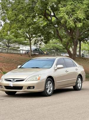 A picture of HONDA ACCORD 2007