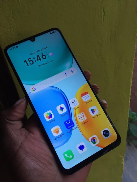 A picture of Honor x5cplus