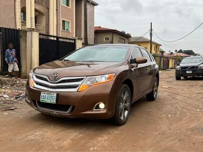 A picture of Toyota venza