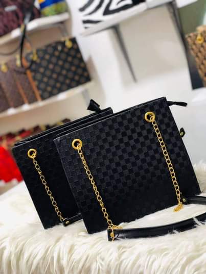 A picture of Nauza handbags