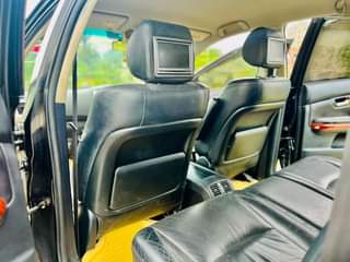 A picture of TOYOTA HARIER