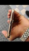 A picture of Iphone Xs max