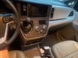 A picture of 2016 Toyota Sienna