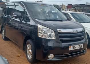 A picture of TOYOTA NOAH UBF MODEL 2008 CC 1.8VVTI ENGINE QUICK SELL