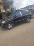 A picture of kia sorento