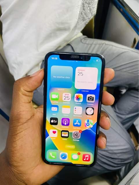 Ďáťà Ý.
