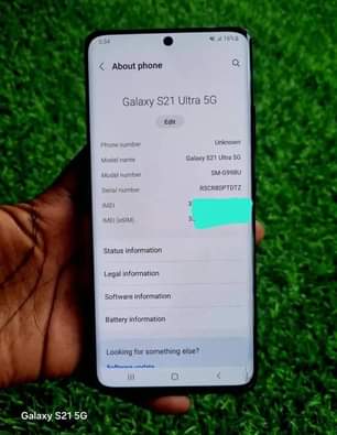 A picture of Samsung S21 ULTRA 5G