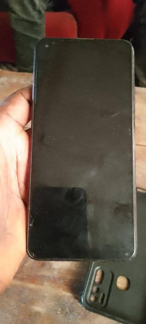 A picture of Infinix s5