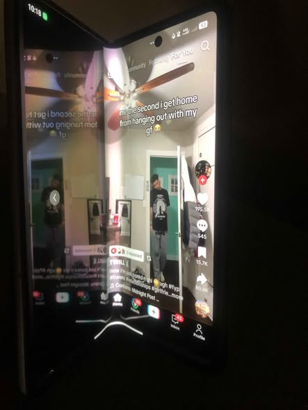 A picture of Tecno phantom v fold 5G DM for the video of