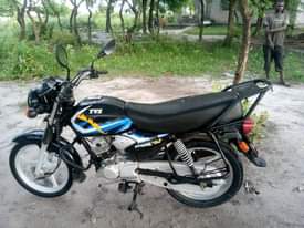 A picture of Tvs hlx cc 125