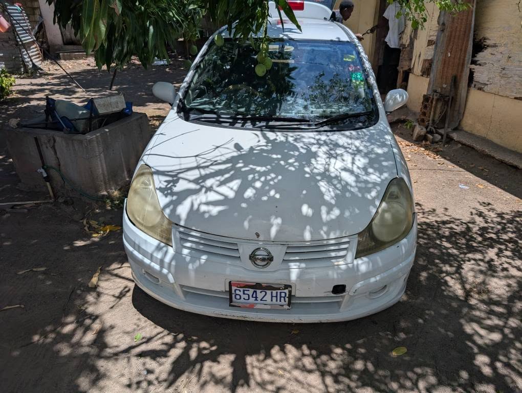nissan ad wagon