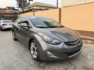 A picture of Urgent sales 2013 Hyundai Elantra