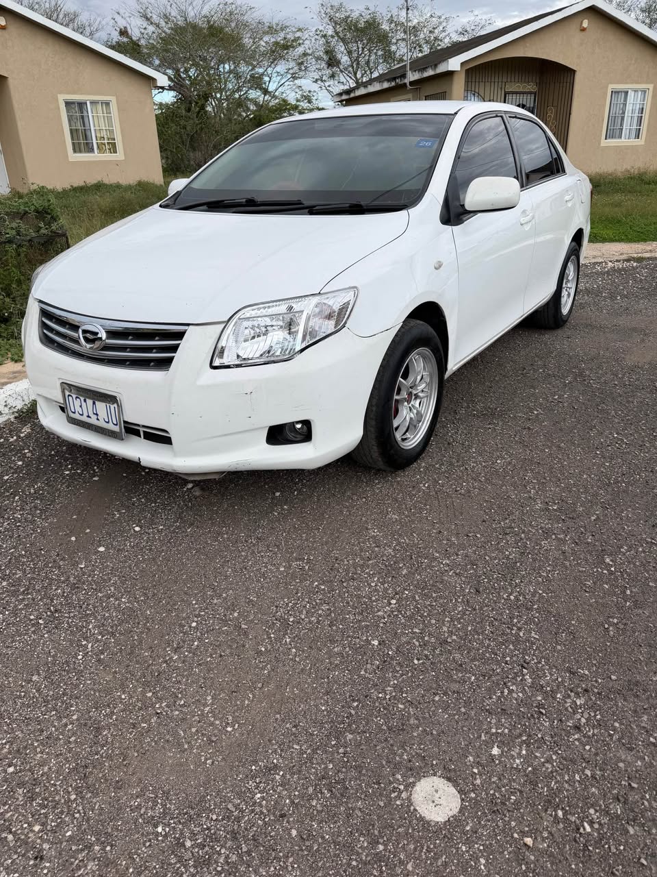 used toyota axio