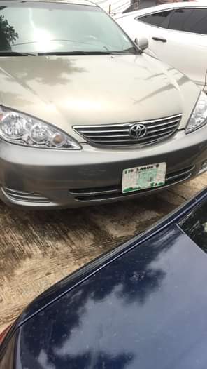 A picture of 2005 Toyota Camry Partially first body Engine gear and ac