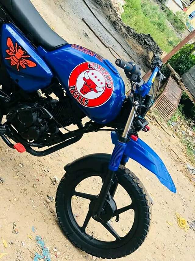 A picture of Pimp boxer cc150