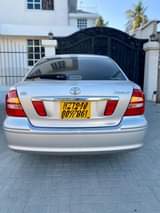 A picture of Toyota Premio Chassis Full Ac full file sport rim Year