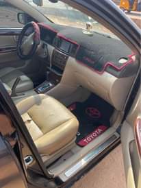 A picture of Toyota Corolla 04