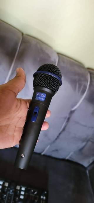 A picture of Mixer and microphone
