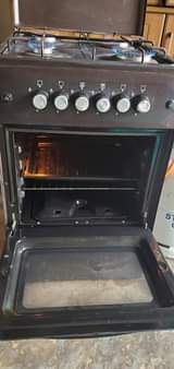 A picture of Gas cooker 4 gas burners for sell