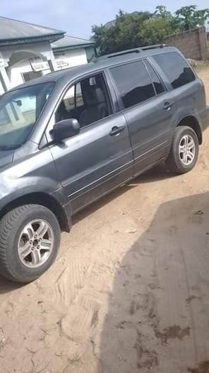 A picture of Honda pilot Uyo 2 5m Everything intact Buy and drive
