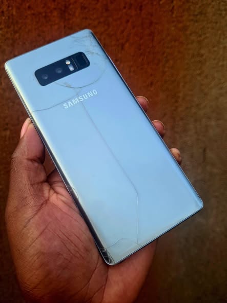 A picture of Samsung galaxy note 8