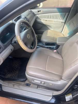 A picture of Toyota Camry03